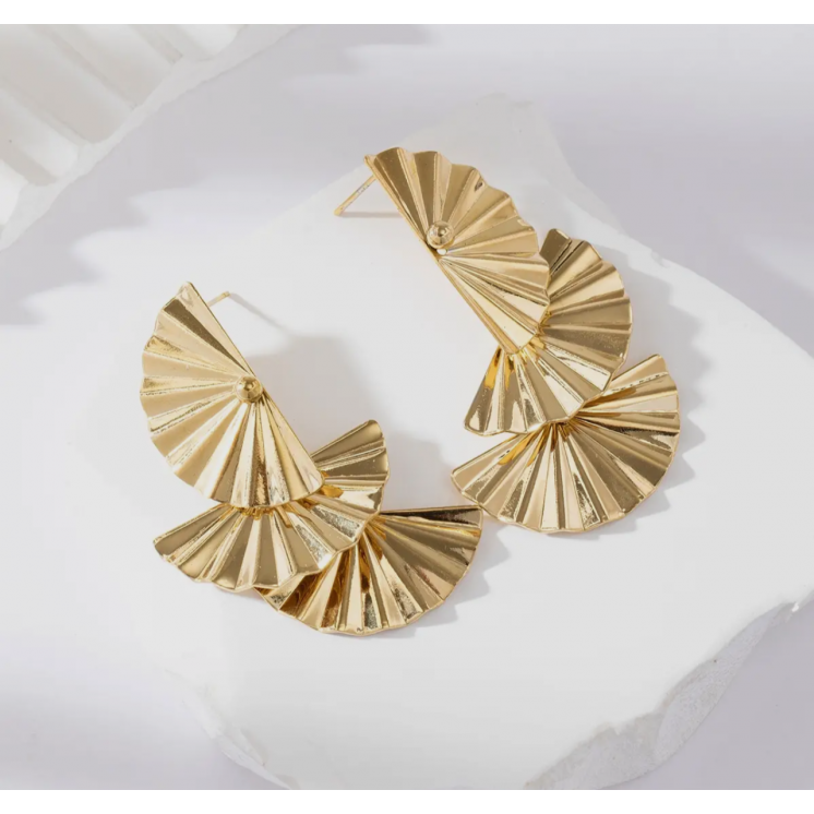 Boucles d'oreilles pendantes dorées éventails