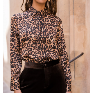 Chemisier satinée motif léopard