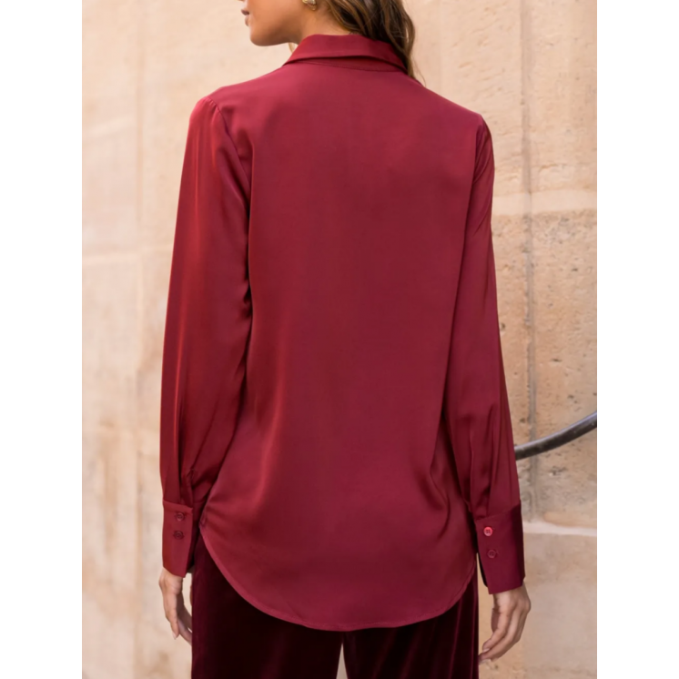 Chemise satinée bordeaux